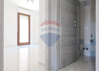 Bagno - Trilocale Piazzale Menechen
 
3, Recanati - foto 36