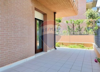 Terrazza - Trilocale Piazzale Menechen
 
3, Recanati - foto 8