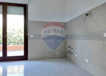 Stanza vuota - Trilocale Piazzale Menechen
 
3, Recanati - foto 13