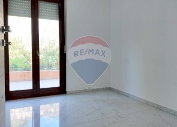 Stanza vuota - Trilocale Piazzale Menechen
 
3, Recanati - foto 15