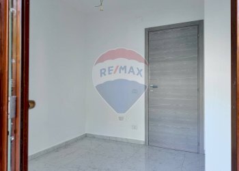 Stanza vuota - Trilocale Piazzale Menechen
 
3, Recanati - foto 18