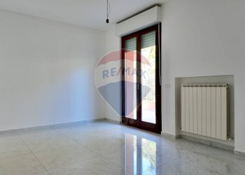 Stanza vuota - Trilocale Piazzale Menechen
 
3, Recanati - foto 19