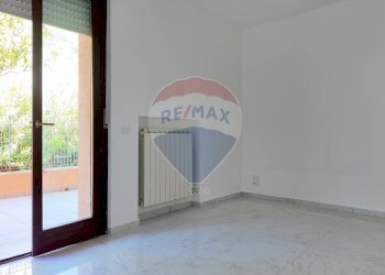 Stanza vuota - Trilocale Piazzale Menechen
 
3, Recanati - foto 32