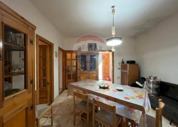 sala da pranzo - Villa Contrada Calma
 
37, Vieste - foto 9