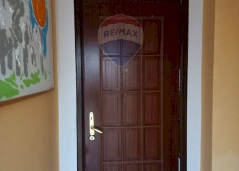 Hall / corridoio - Trilocale San Leucio del Sannio - foto 2