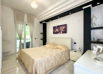 Camera da letto - Four-room apartment Via Monte gran sasso
 
53, Cinisello Balsamo - photo 3