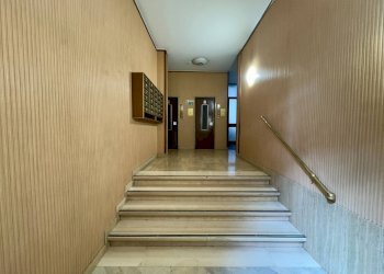 Interno palazzo - Four-room apartment Via Monte gran sasso
 
53, Cinisello Balsamo - photo 42