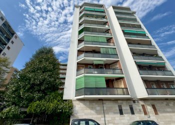 Facciata - Four-room apartment Via Monte gran sasso
 
53, Cinisello Balsamo - photo 45