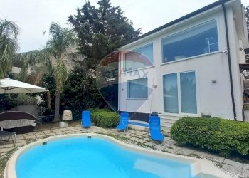 Piscina - Villa via dei Platani
 
snc, Borgetto - foto 1