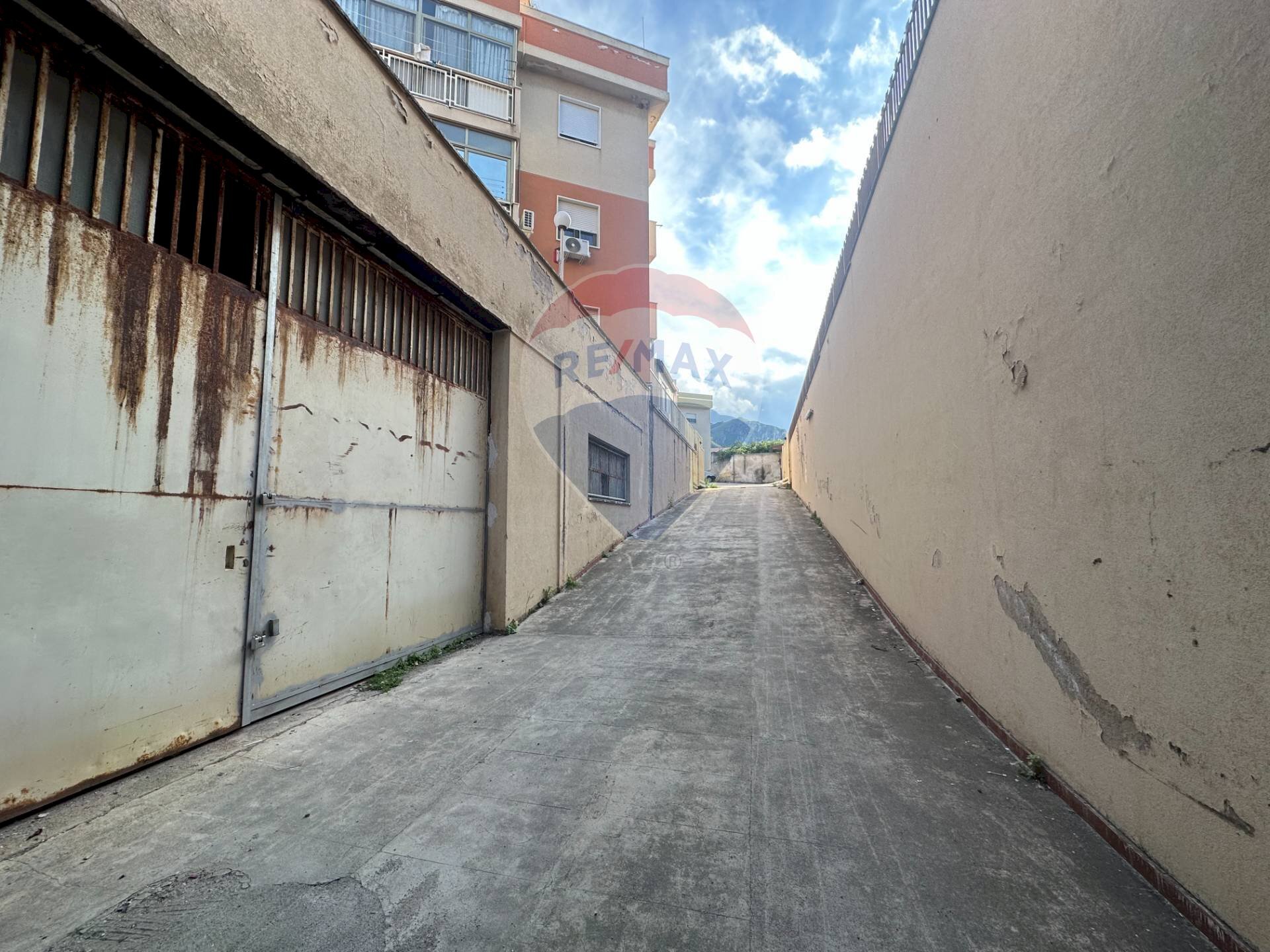 Edificio all\'aperto - Magazzino via alcide de gasperi
 
178, Villabate - foto 2