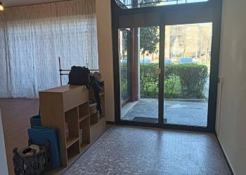 Foto 2 - Commercial Premises L.go Leopardi
 
5, Fidenza - photo 2