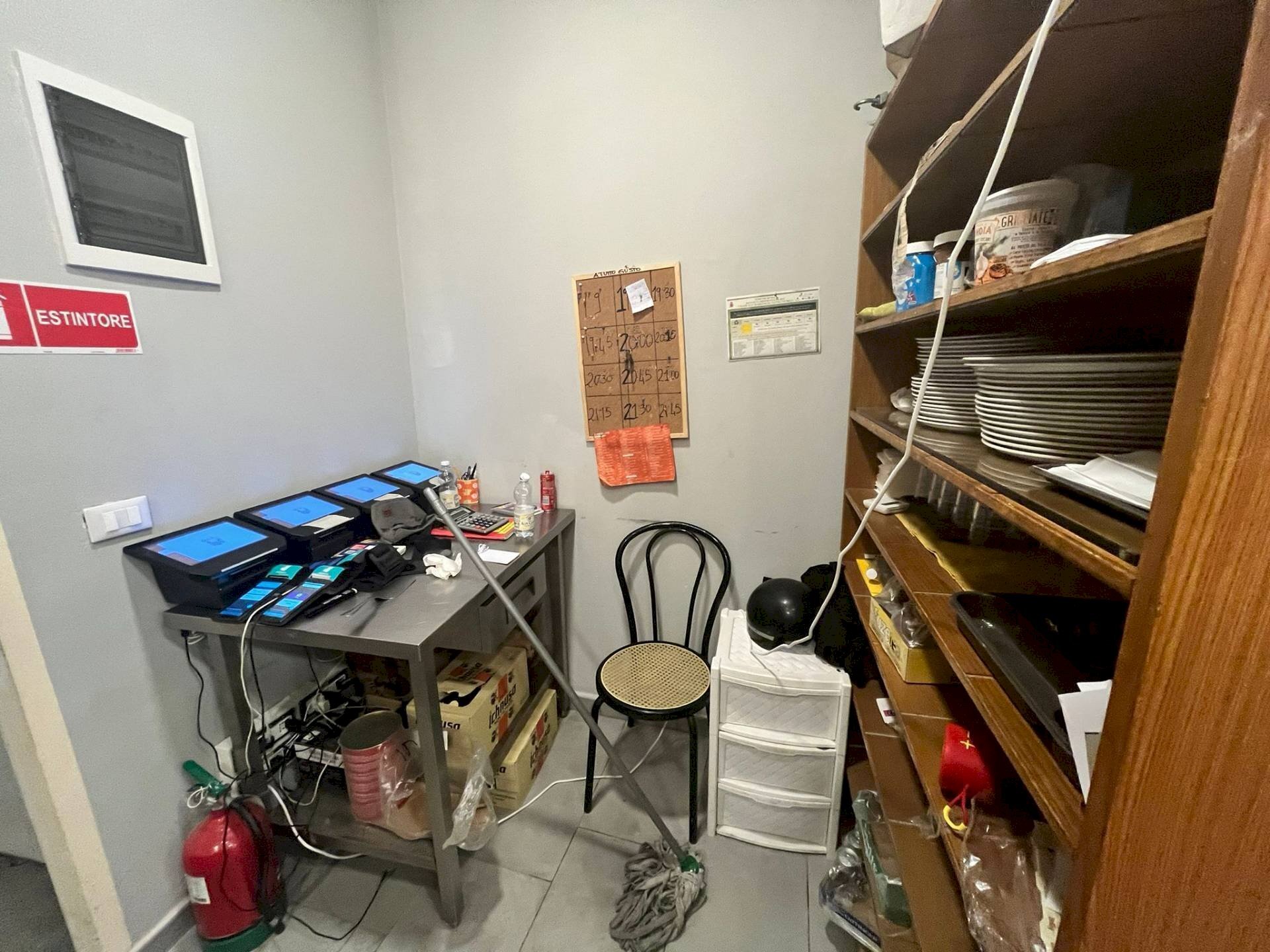 Foto 2 - Attività Commerciale Piazza  Garibaldi, Pisa - foto 2