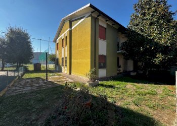 Foto 12 - Four-room apartment San Felice sul Panaro - photo 12