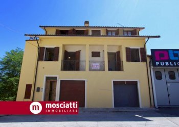 Foto 2 - Casa indipendente Via Del Vallato
 
29, Castelraimondo - foto 2