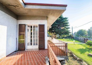 Foto 1 - Villa Rovato
 
2, Castrezzato - foto 1