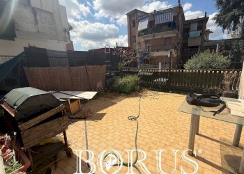 Foto 2 - Trilocale Via Roma
 
141, Melito di Napoli - foto 2