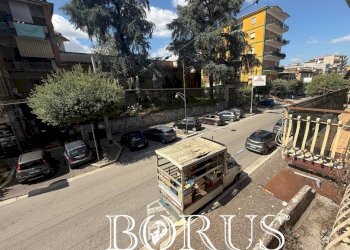 Foto 4 - Trilocale Via Roma
 
141, Melito di Napoli - foto 4