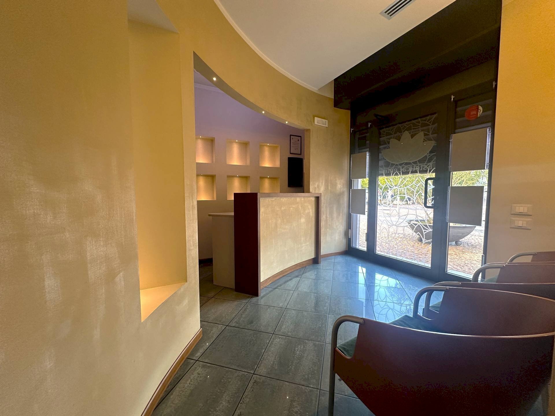 Foto 1 - Negozio Piazza Monsignor Grassi, Verdello - foto 1