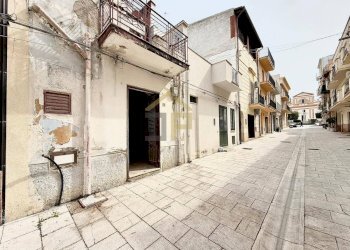 Foto 2 - Casa indipendente Via Dante Aligheri
 
40, Balestrate - foto 2