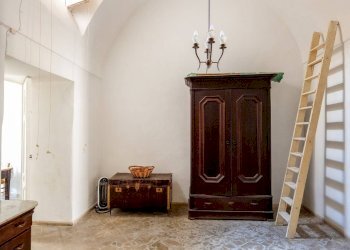 Foto 14 - Trilocale piazza dei martiri
 
8, Procida - foto 14