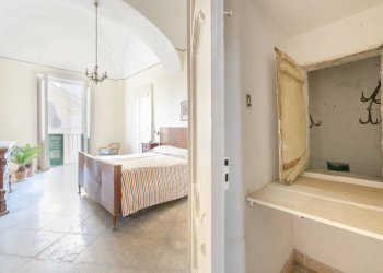 Foto 18 - Trilocale piazza dei martiri
 
8, Procida - foto 18