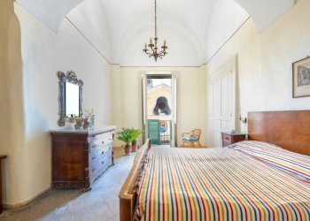 Foto 19 - Trilocale piazza dei martiri
 
8, Procida - foto 19