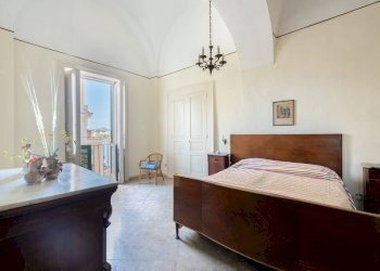 Foto 21 - Trilocale piazza dei martiri
 
8, Procida - foto 21