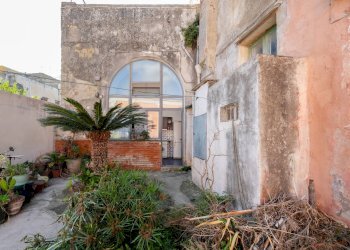 Foto 34 - Trilocale piazza dei martiri
 
8, Procida - foto 34