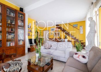 Salone - Quadrilocale via San Vittore, 2, Bologna (zona Colli) - foto 1