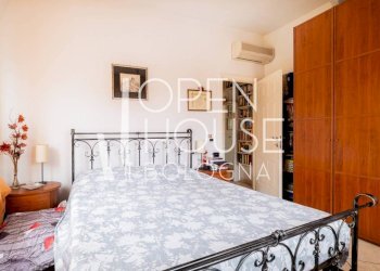 Camera da letto - Quadrilocale via San Vittore, 2, Bologna (zona Colli) - foto 24