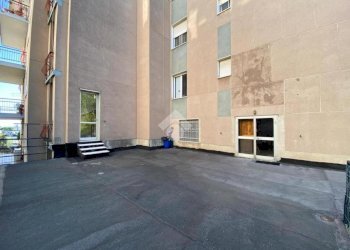 Magazzino Via Genova, Savona - foto 3