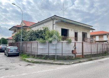 Villa Via Garibaldi, Canegrate - foto 1