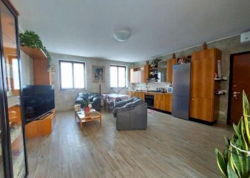 Three-room apartment Via Eugenio Villoresi, Vittuone - photo 8