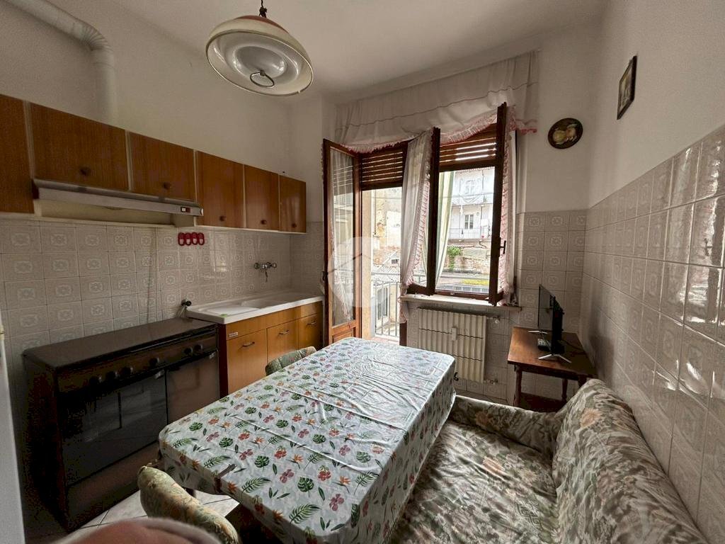 Three-room apartment Via Vincenzo Salmazza, Valenza - photo 3