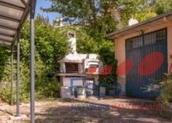 Portion of a house Grizzana Morandi - photo 32