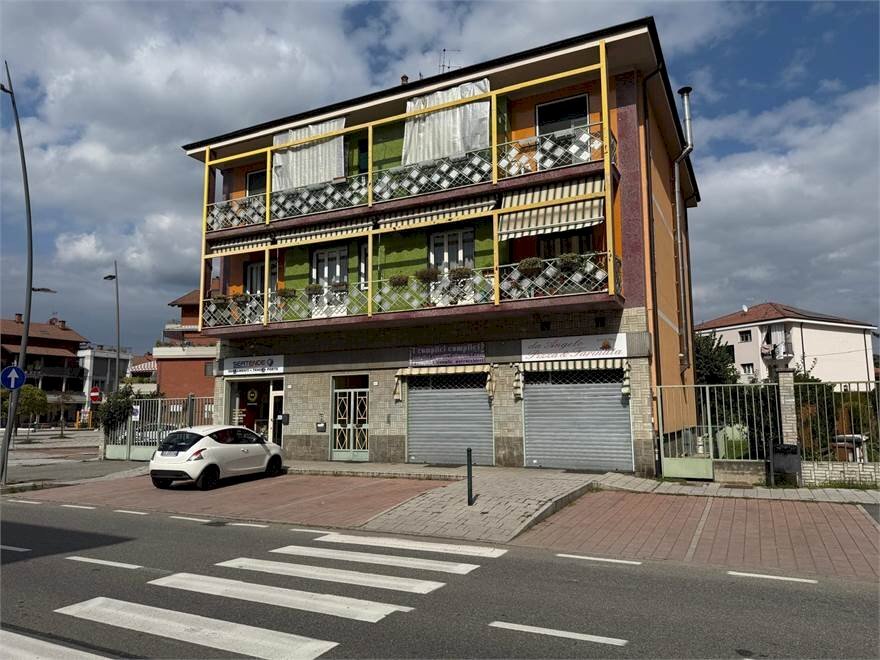 Trilocale via Torino 57, Druento (TO), Druento - foto 1