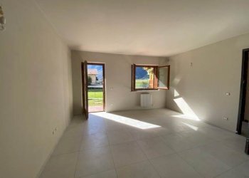 Three-room apartment Via Circonvallazione 11, Verrès - photo 14