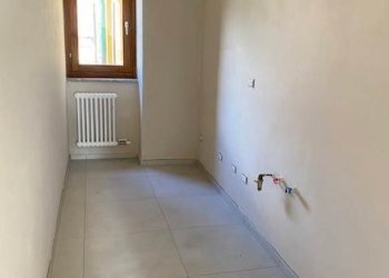 Three-room apartment Via Circonvallazione 11, Verrès - photo 8