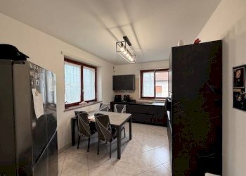 Three-room apartment Torino - photo 9