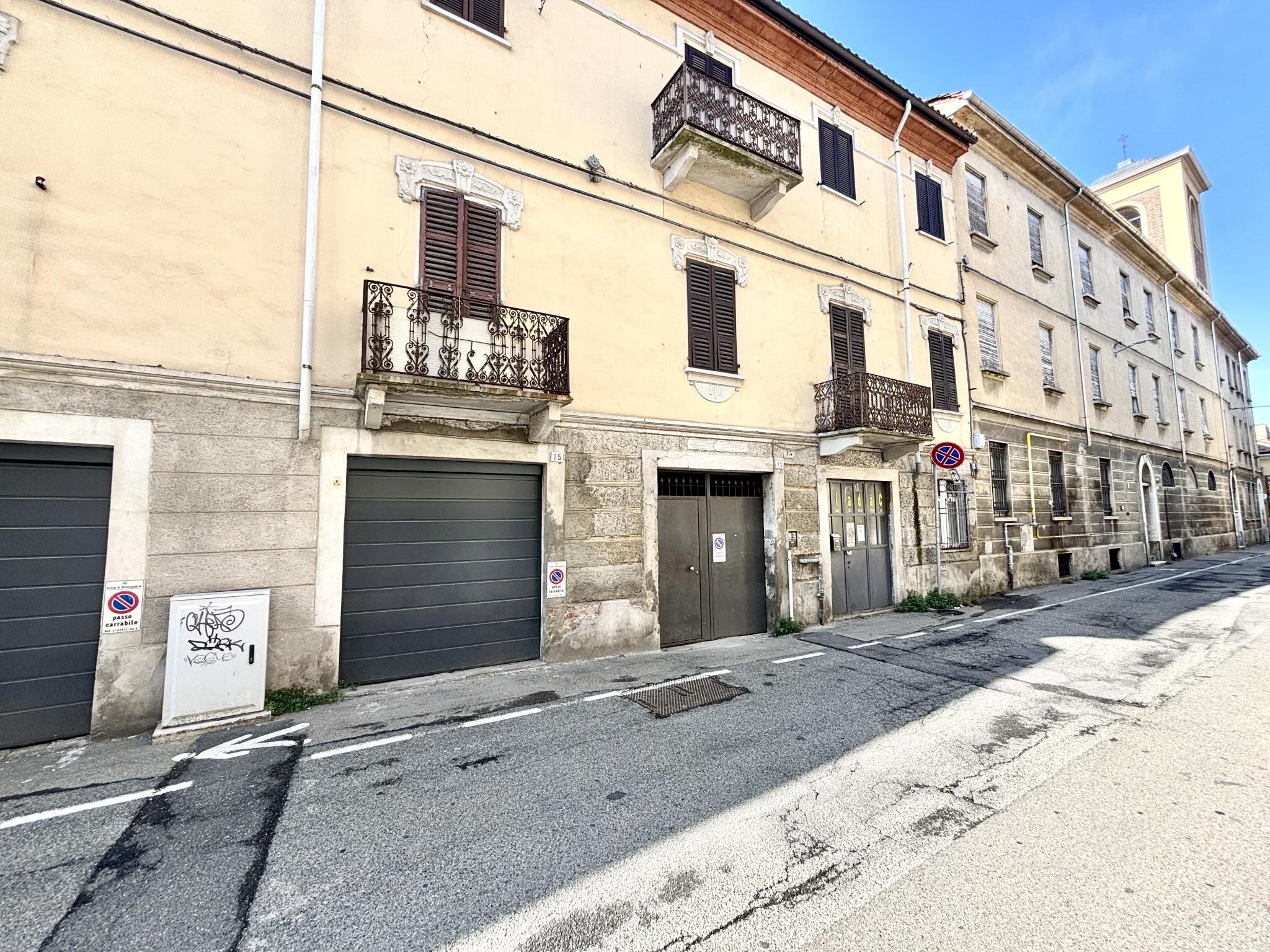 Three-room apartment Alessandria - photo 1