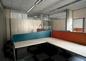 Foto 11 - Office Via Del Lavoro
 
16, Vedelago - photo 11