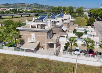 Foto 118 - Villa a Schiera Via Domanico Scarlatti
 
32 / 34, San Benedetto del Tronto - foto 118