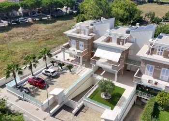 Foto 123 - Villa a Schiera Via Domanico Scarlatti
 
32 / 34, San Benedetto del Tronto - foto 123