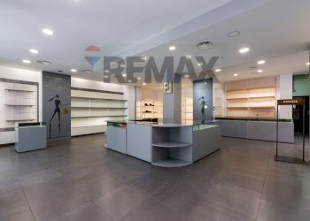 Cucina - Commercial Premises Via xx settembre
27, Monterotondo - photo 1
