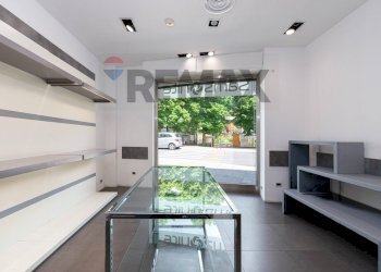Soggiorno - Commercial Premises Via xx settembre
27, Monterotondo - photo 10