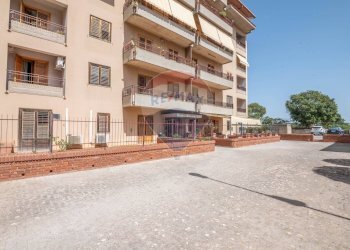 Edificio all\'aperto - Appartamento Via Sebastiano Foti
 
21, Caltagirone - foto 15