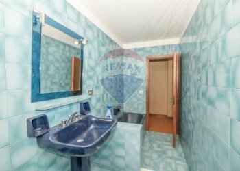 Bagno - Appartamento Via Sebastiano Foti
 
21, Caltagirone - foto 22