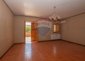 Stanza vuota - Appartamento Via Sebastiano Foti
 
21, Caltagirone - foto 17