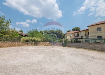 Casa all\'aperto - Villa a Schiera via Bouganvillea
 
10A, Caltagirone - foto 3