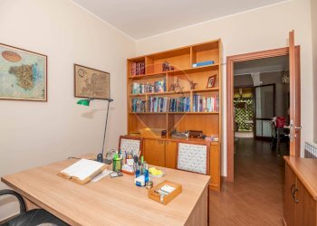 Sala da pranzo - Villa a Schiera via Bouganvillea
 
10A, Caltagirone - foto 16